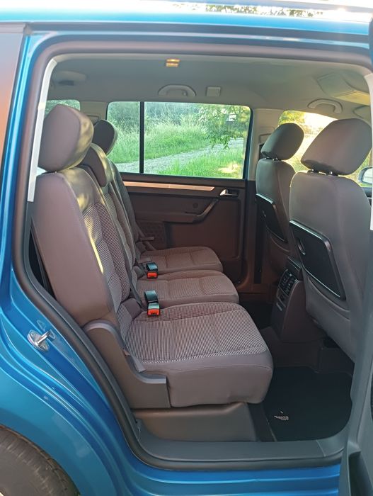 Volkswagen Touran 2005р.  2.0 Дизель