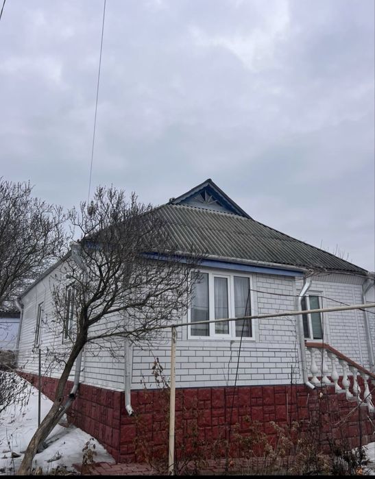 Продам будинок смт.Томашпіль