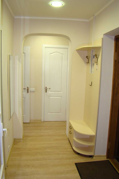 На 95 квартолле двухкомнатная квартира с документами для командировочн