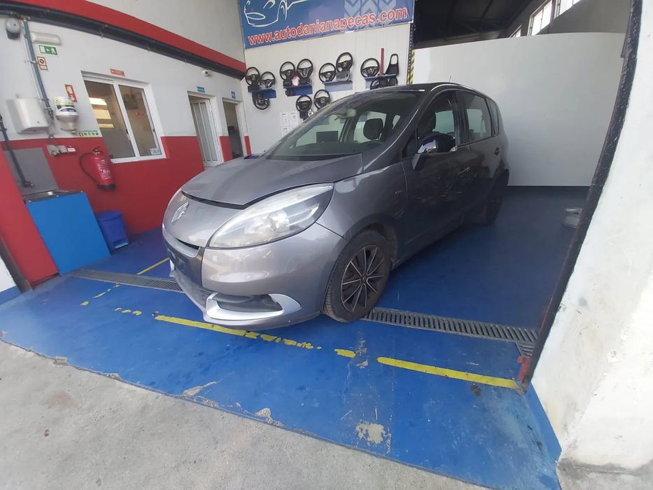 Renault Scenic 1.5 DCI  CAIXA AUTOMÁTICA  de 2009 a 2016