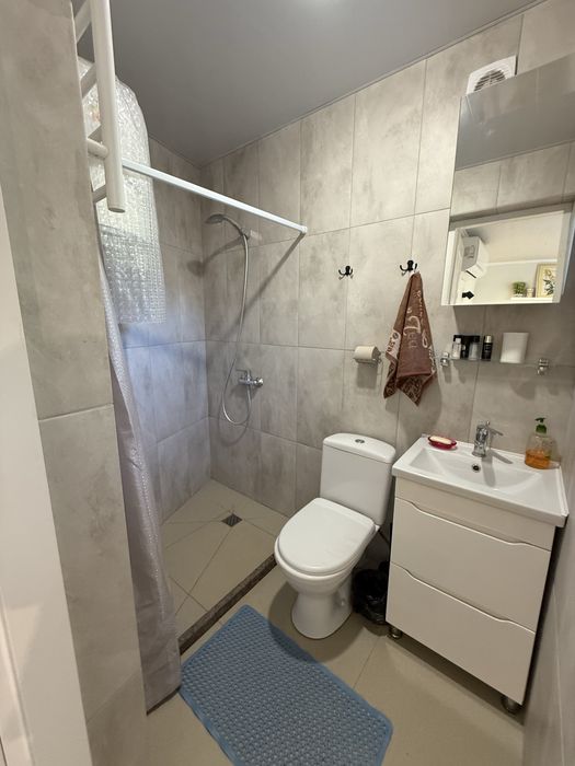 Здам будинок для двох