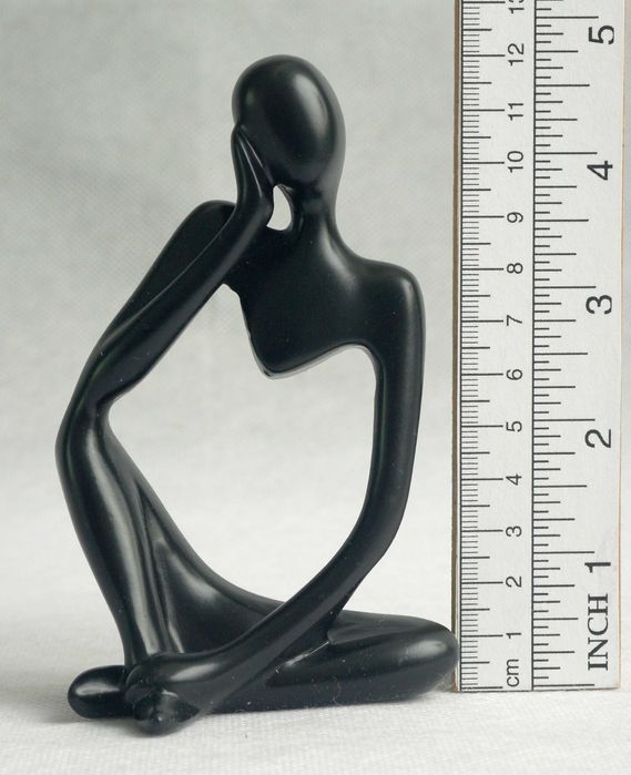 Фигурки в стиле модерн на полку, домашний декор