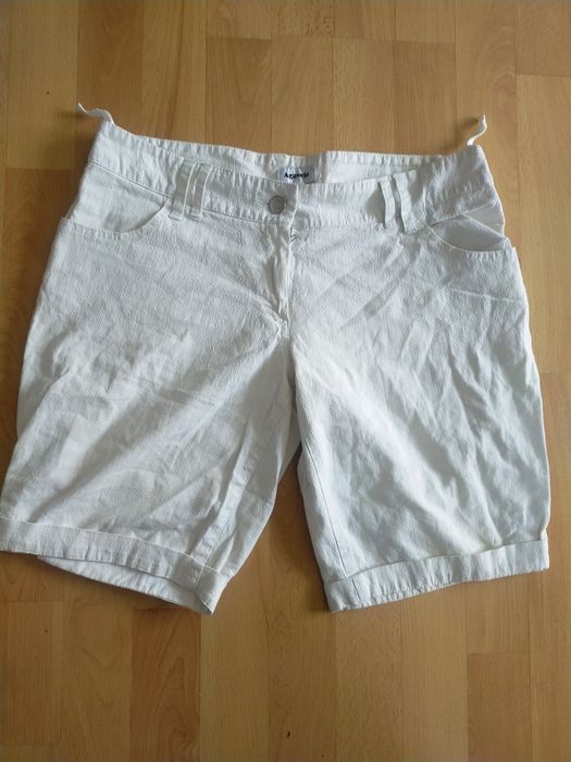 szorty bermudy spodenki białe Agavela 36/38
