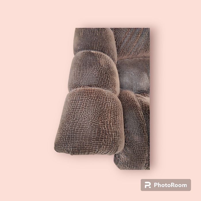 Кресло в гостинную