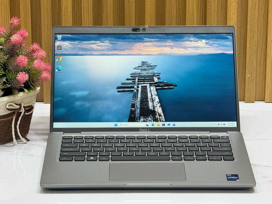 Dell Latitude 14" i5-1245U/16GB/256Nvme linha Profissional