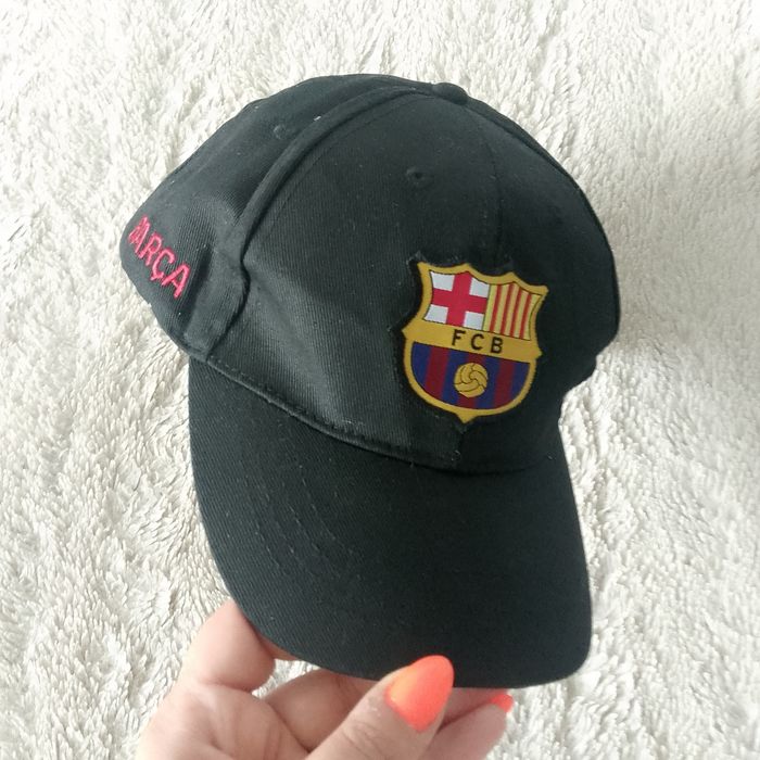 Czapka Barcelony...