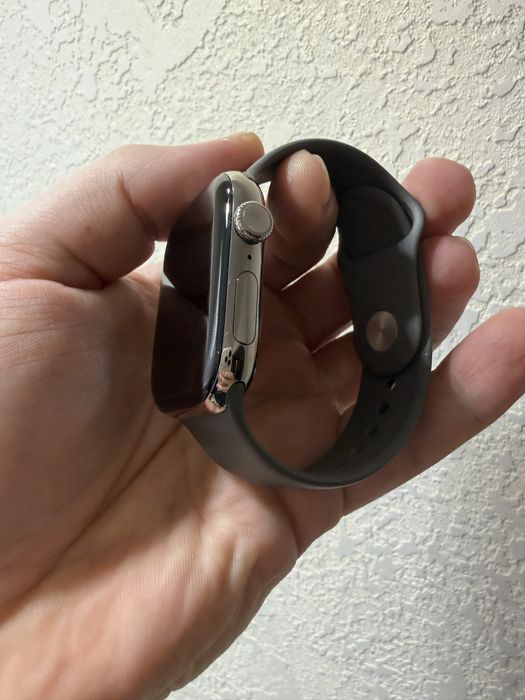 Apple Watch 10 46mm Titanium