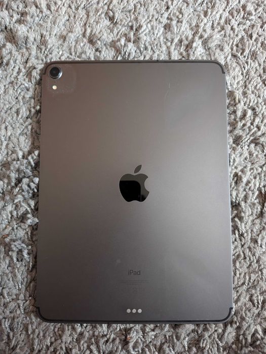 iPad Pro 11" com Capa Teclado