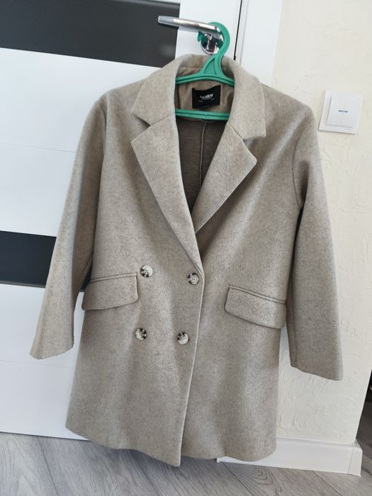 Пальто Pull bear XS