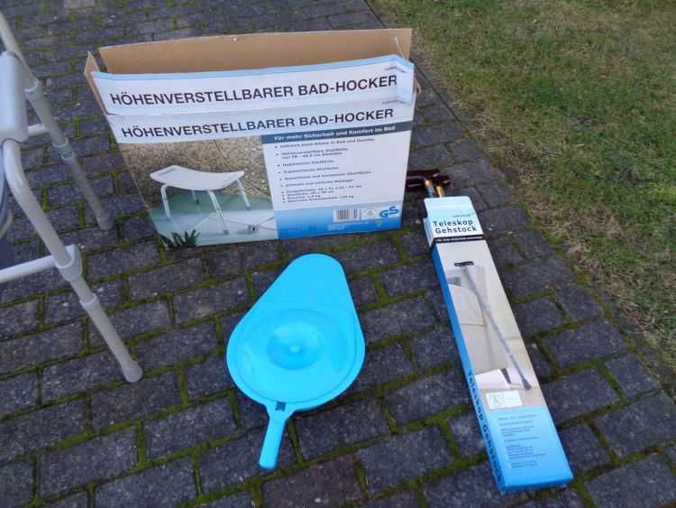 Krzesło toaletowe kule kaczka krzesełko prysznicowe laski