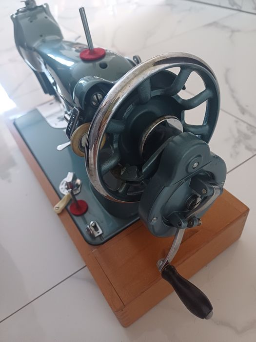 Maszyna do szycia CROSLEY