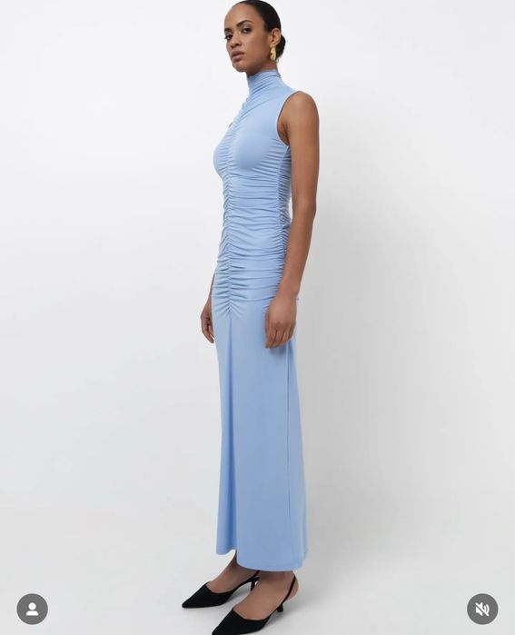 Сукня з драпіруванням від Flow