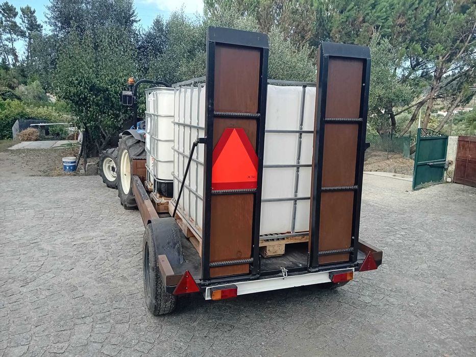 Reboque porta Máquinas