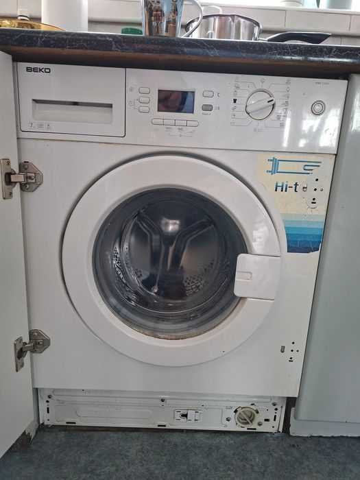 Używana pralka Beko pod zabudowę