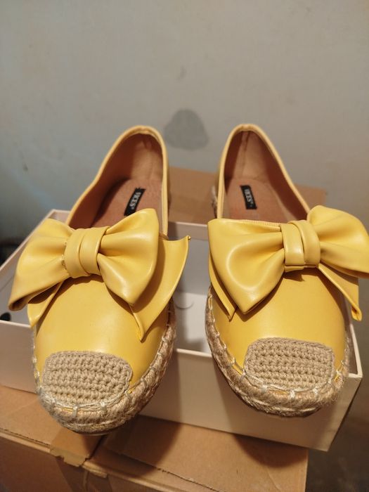 Sprzedam buty damskie