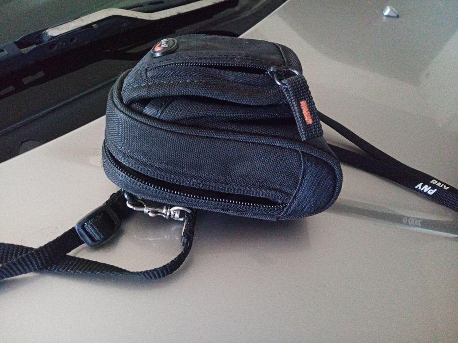 Bolsas para cámaras digitais.