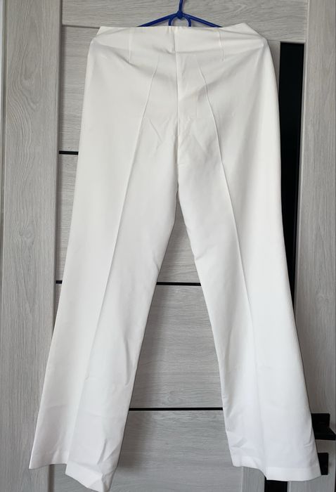 Штани класичні білі кльош