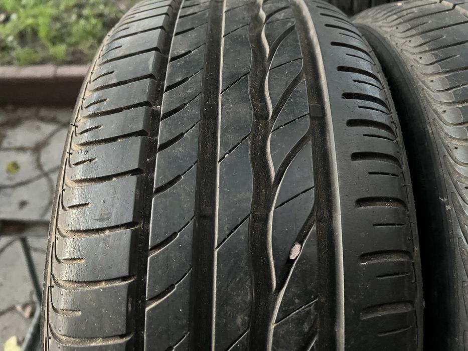 Резина літо 205/50 R 16 Bridgestone пара