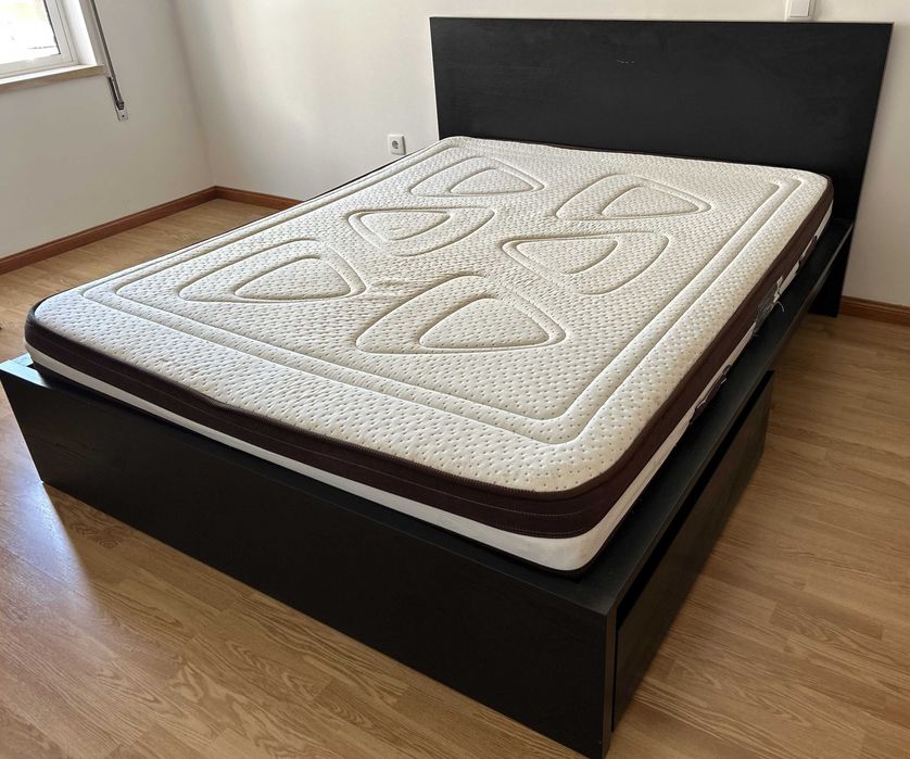 Cama IKEA 160x200 + 2 gavetões + estrado + colchão OFERTA — 200 €