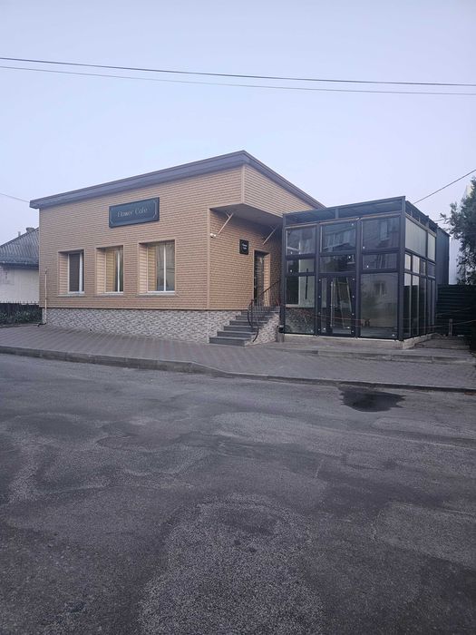 Здам в оренду приміщення в самому центрі селища