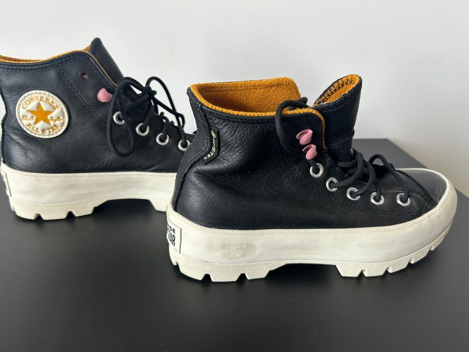 Buty firmy (Converse )gore-tex rozm 36. Dł. Wkl 22.5 cm