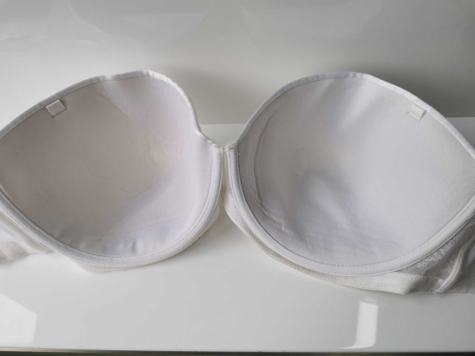Biustonosz 90G
90G·Nowy bez metki·Secret Possessions