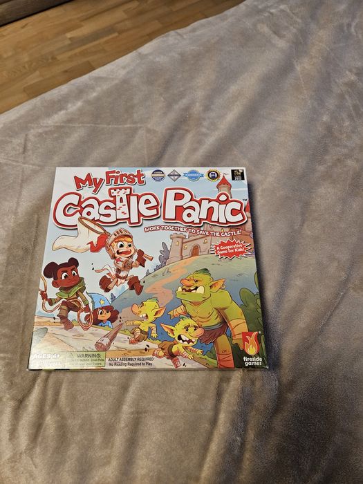 Моя перша облога замку "My First Castle Panic"