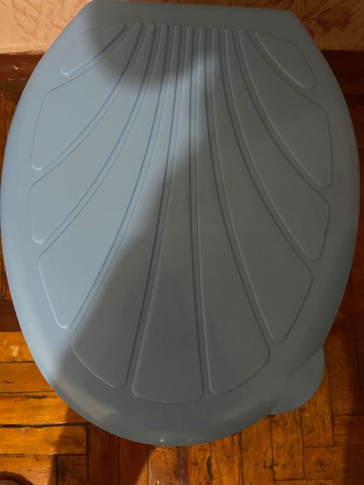 Кришка для унітазу