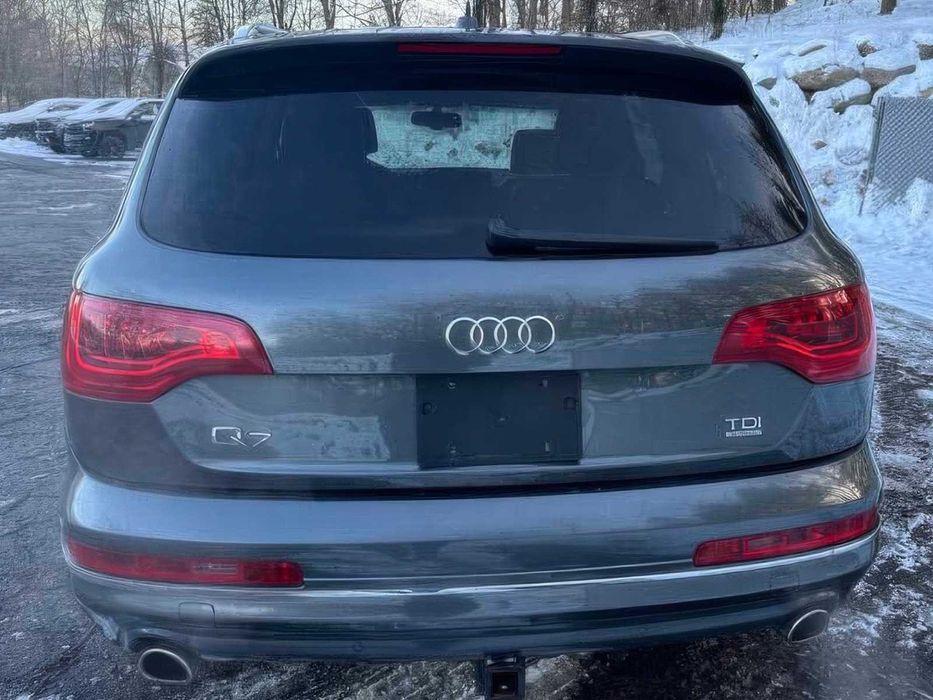 Audi Q7 quattro Premium Plus      2015