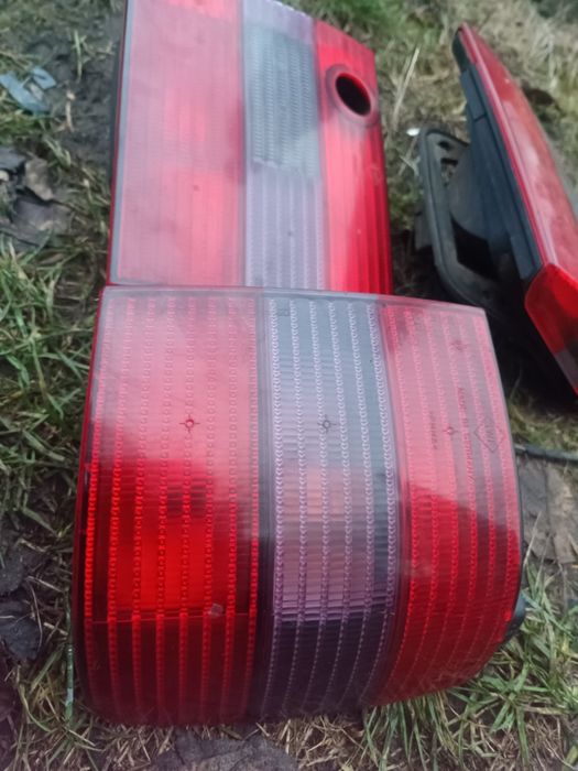 Фонарі пасат б4.універсал.