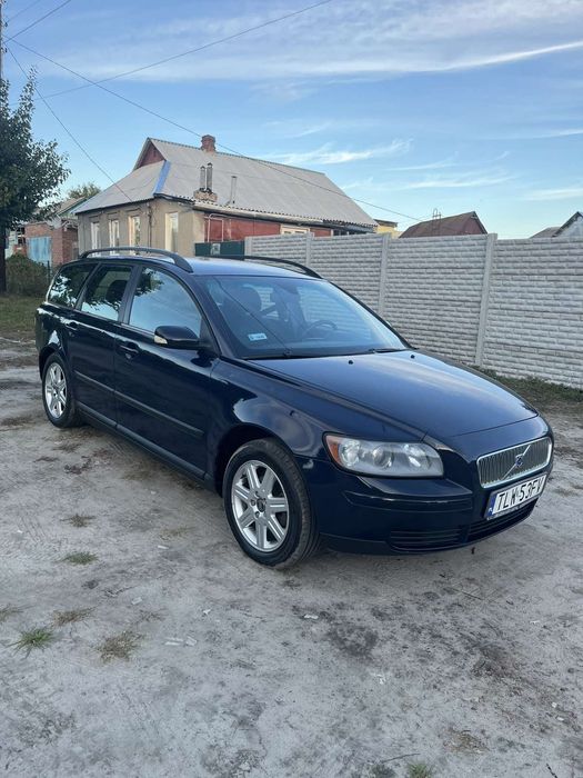 Продам  Volvo V 50    В Харькове !!!