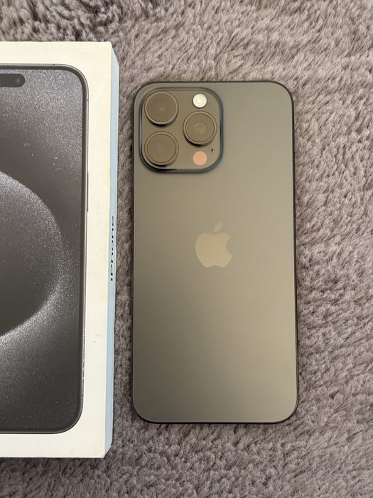 Apple iphone 15 Pro Max 256 Black