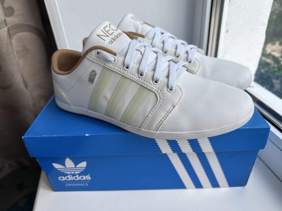 Чоловічі кросівки Adida Neo ( оригінал)