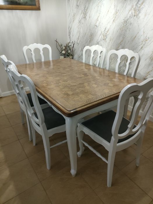 Stół z krzesłami Ludwikowski