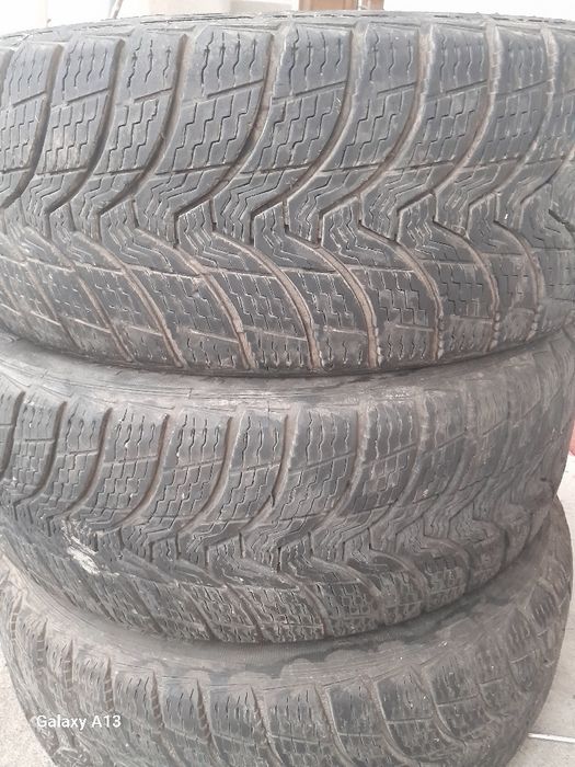 Комплект  шин , зима. 205/55R 16 91T