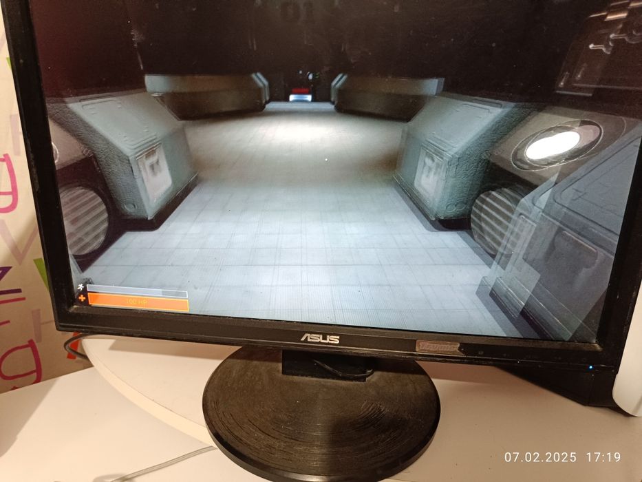 Монітор Asus 20 дюймів