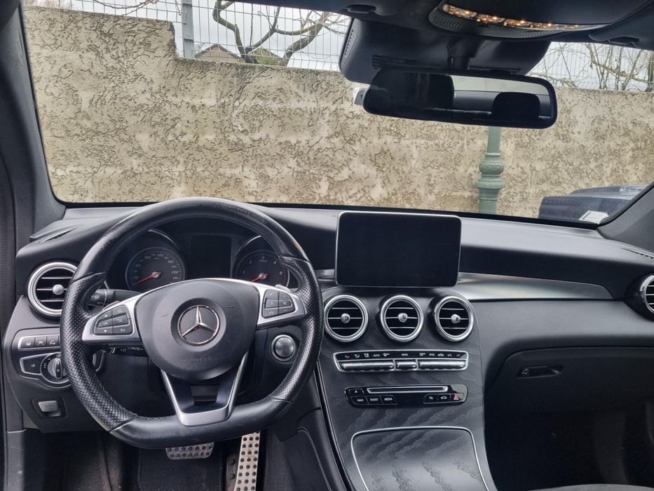 Mercedes Benz GLC 250d 4MATIC AMG Line