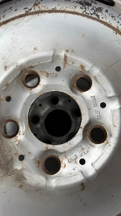 Продам диски колісні на мерседес авто
