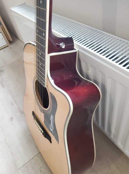 акустическая гитара с вырезом дредноут корпус