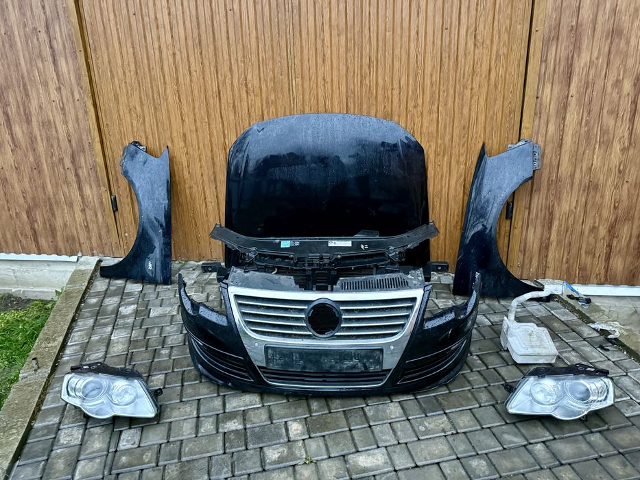 Passat B6 Пассат (морда-деталь)розбір