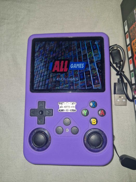 Vendo consola R36S roxa