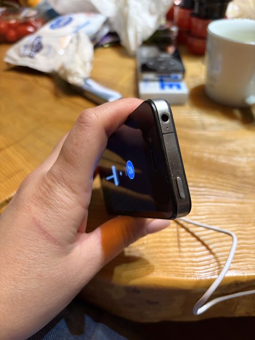 Iphone 4 и Iphone 2g