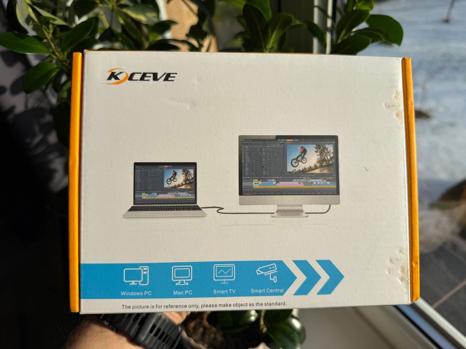 Przełącznik KVM 3 Monitory 3 Komputery 8K 60Hz HDMI DP USB 3.0 MLEEDA