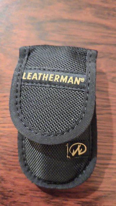 Canivete multi-funções Leatherman