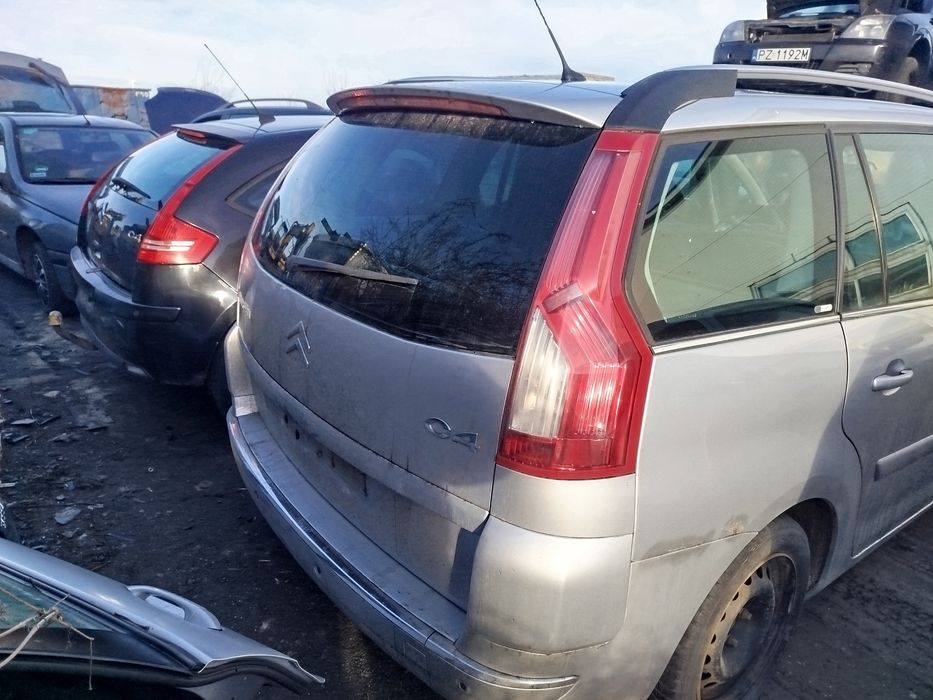 Citroen C4 grand Picasso EZRC klapa tył tylna kompletna stan bdb wysył