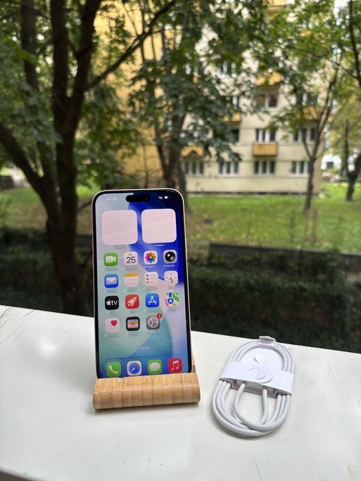 Iphone 15 Plus Różowy
