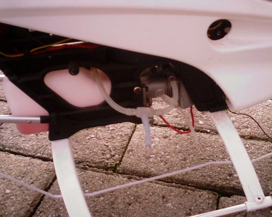 helicóptero raptor 30 v2 novo