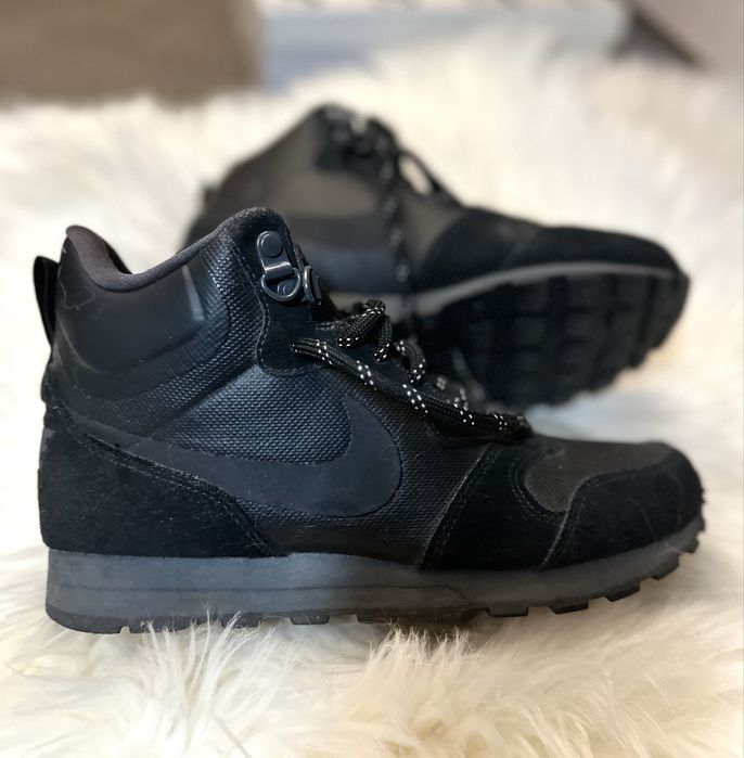 Продаю кросівки Nike. Оригінал. 24 см.