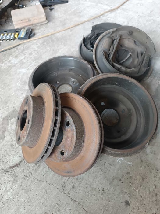 Тормозные Диски Форд Сиера Барабаны Тормозной Механизм Sierra