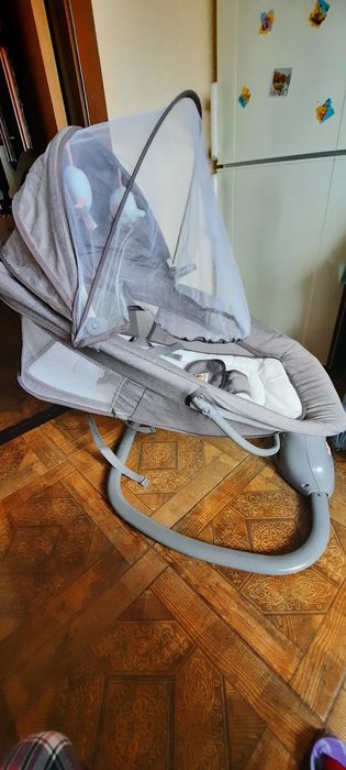 Колиска  заколисуюча Mastela